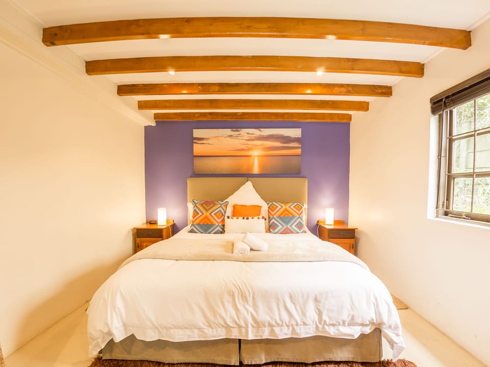 Family Double or Twin Room, 1 King Bed with Sofa bed, Pool View, Poolside | Premium bedding, desk, laptop workspace, free WiFi