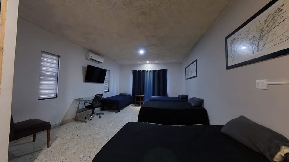 Desk, laptop workspace, WiFi (free)