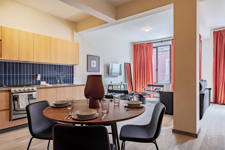Luxury Apartment | Dining