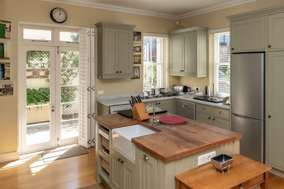 Majestic Apartment 2 | Private kitchen | Fridge, microwave, oven, stovetop