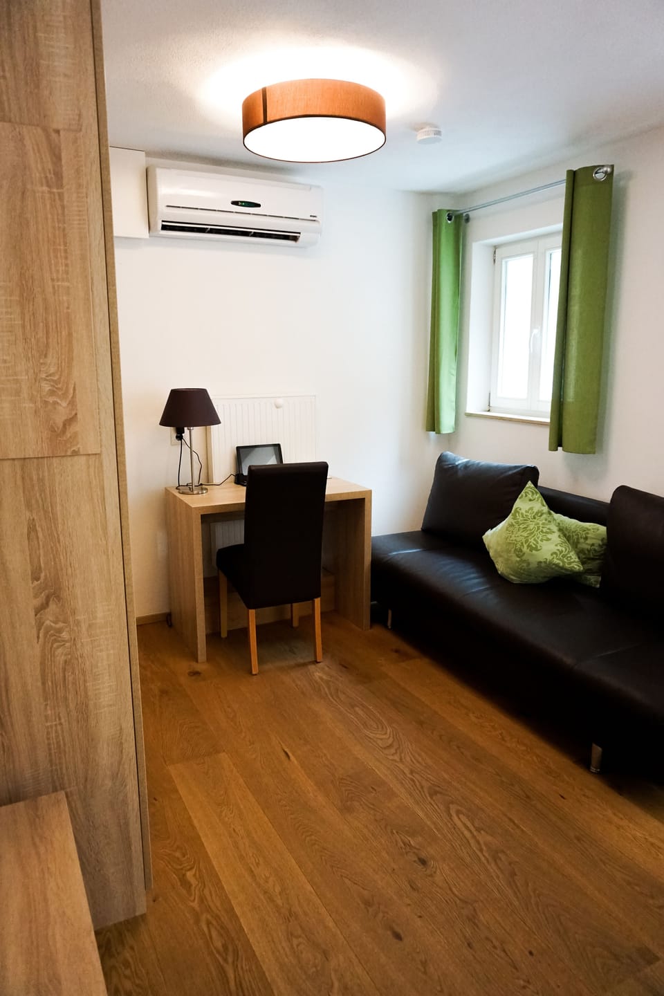 Standard Double Room | Hypo-allergenic bedding, minibar, in-room safe, desk