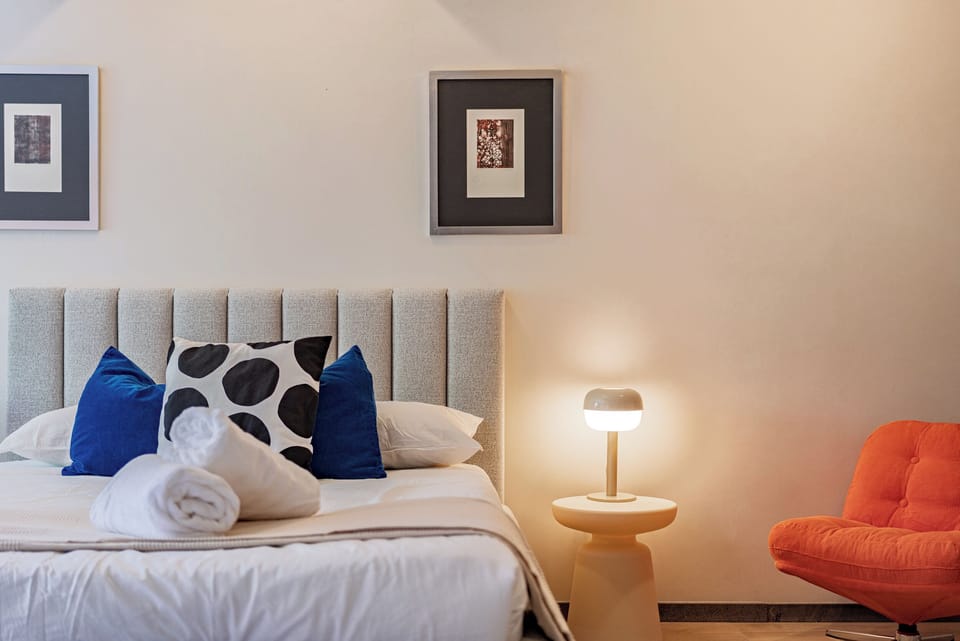 Family Apartment | Desk, laptop workspace, iron/ironing board, free WiFi