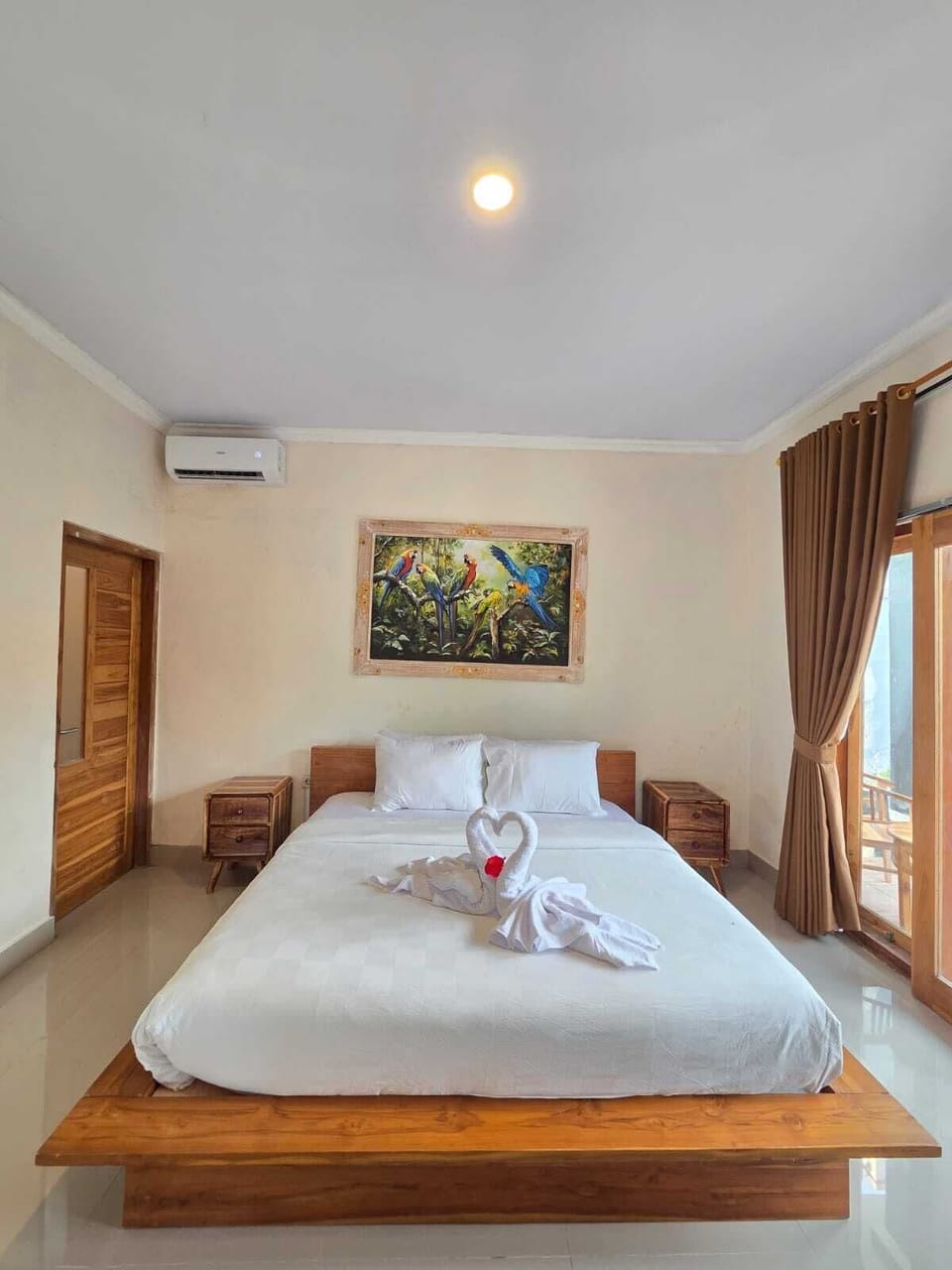 Double Room, Non Smoking | Desk