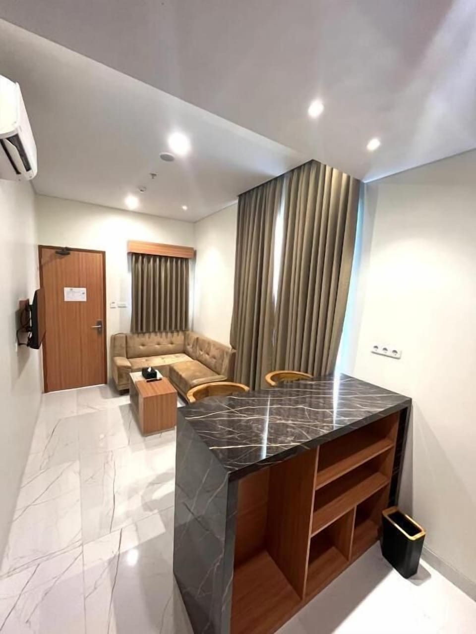 Cottage | Living area
