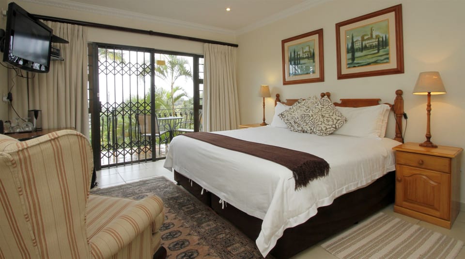 Deluxe Double Room | Minibar, in-room safe, free WiFi
