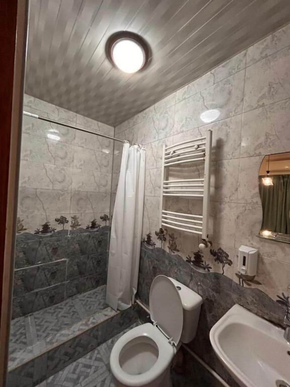 Double Room | Bathroom | Slippers