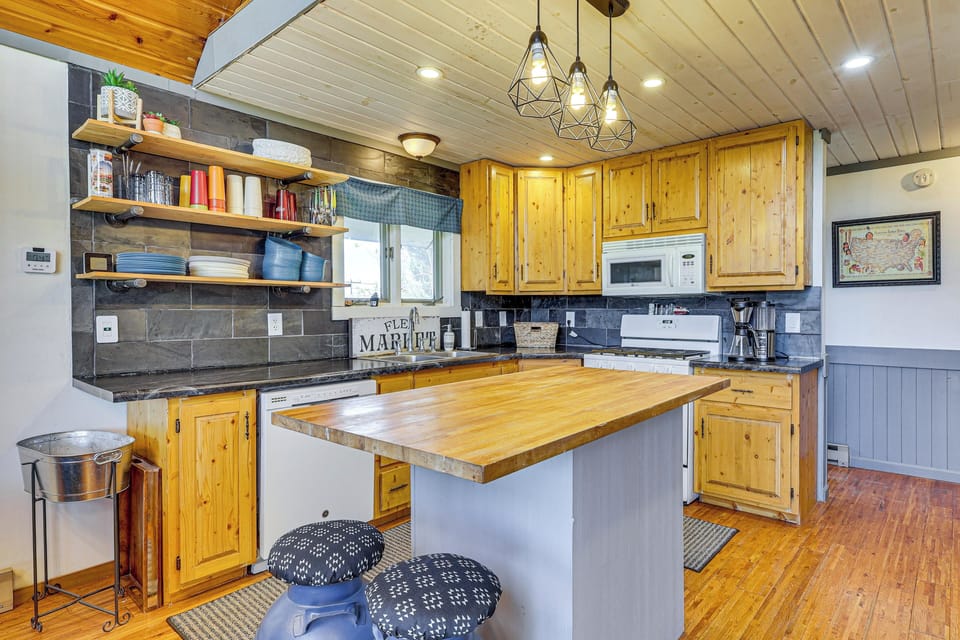 Kitchen | Cooking Basics | 1st Floor