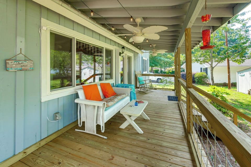 Private Deck