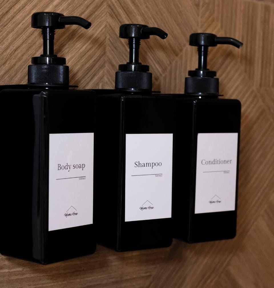 Basic Double or Twin Room, City View | Bathroom amenities