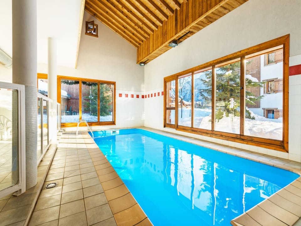 Apartment | Pool | Indoor pool, outdoor pool