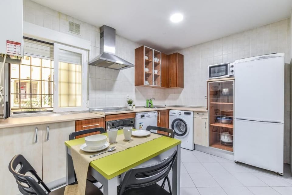 Family Apartment | Private kitchen | Electric kettle