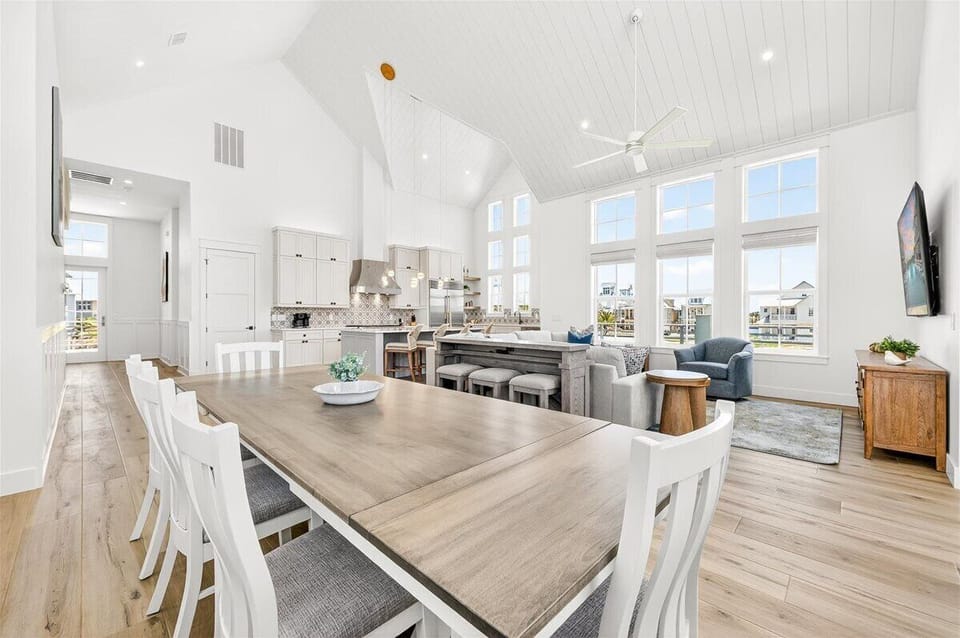 Dining Area, 2nd Floor