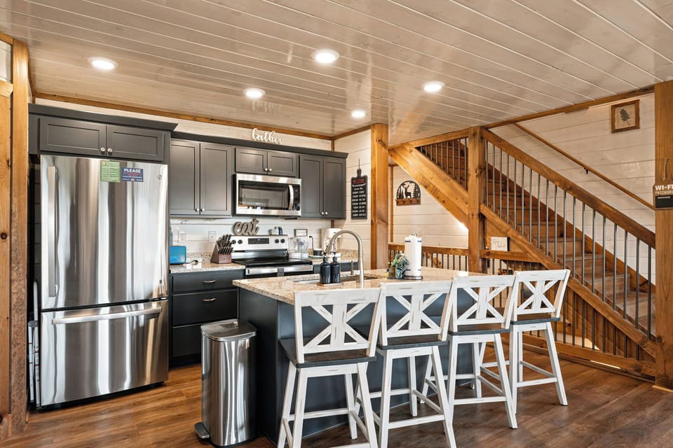 Prepare meals with ease in the full kitchen