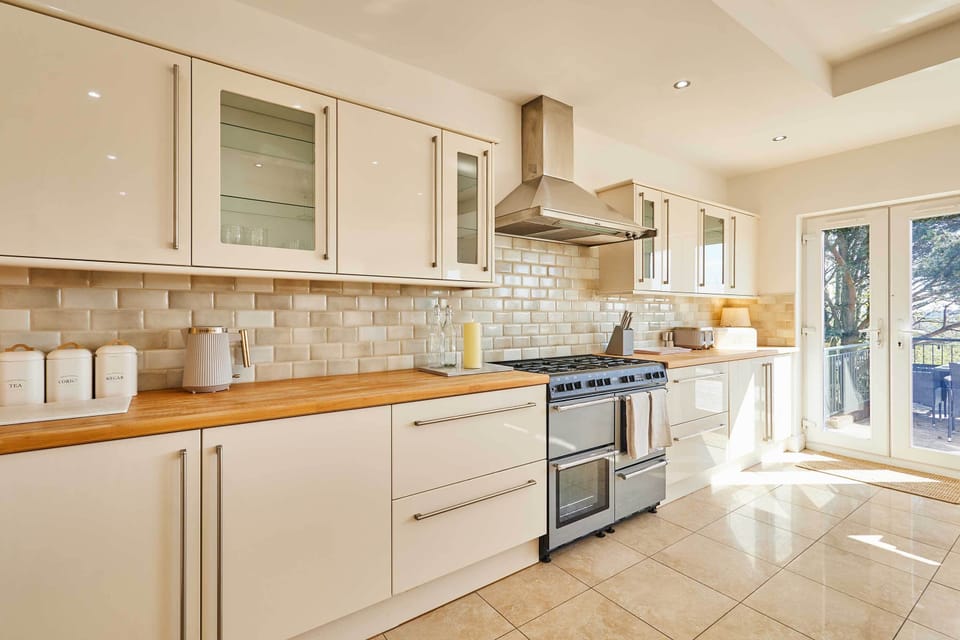 Forest View Lodge, Burnhope - Host & Stay