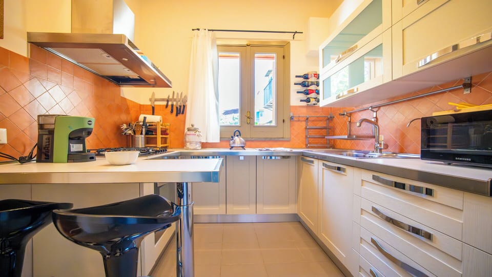 Apartment, Courtyard View | Private kitchen