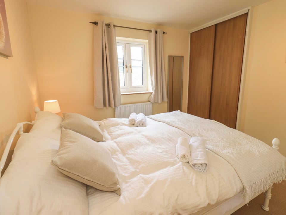 3 bedrooms, WiFi (free), individually decorated, individually furnished