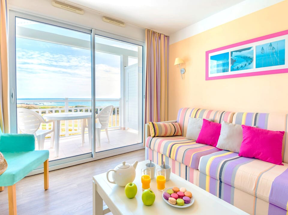Apartment | Living room