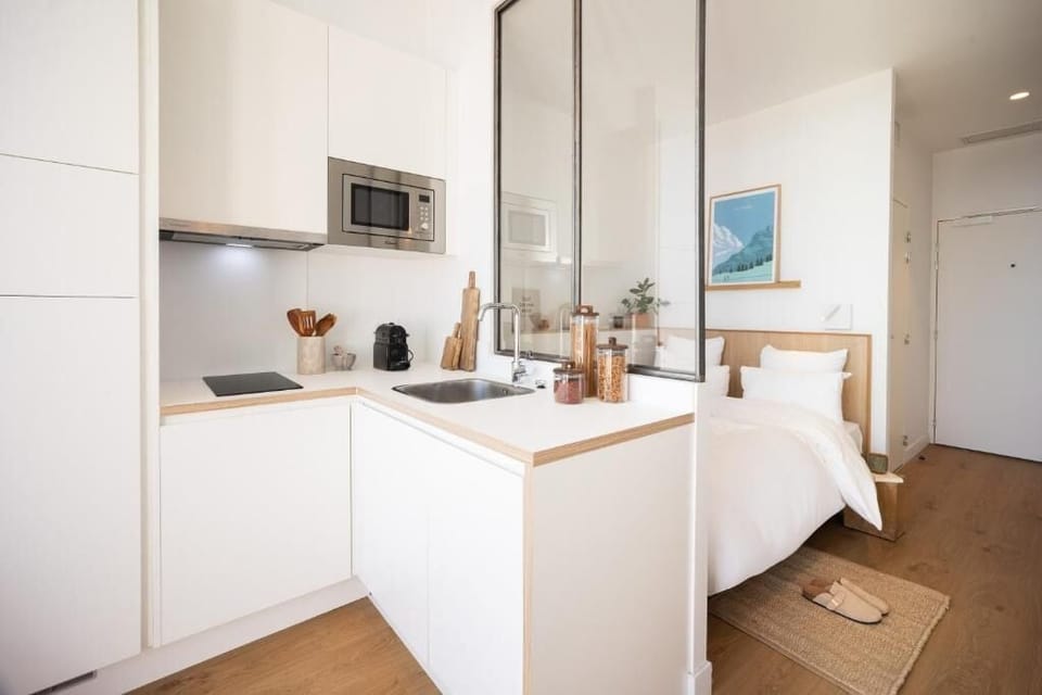 Apartment, Mountain View | Private kitchen | Fridge, microwave, stovetop, dishwasher