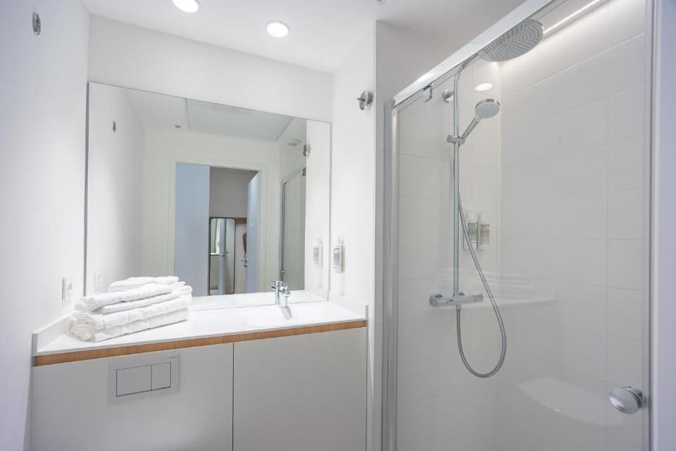 Apartment, Balcony, Mountain View | Bathroom | Shower, hair dryer, towels