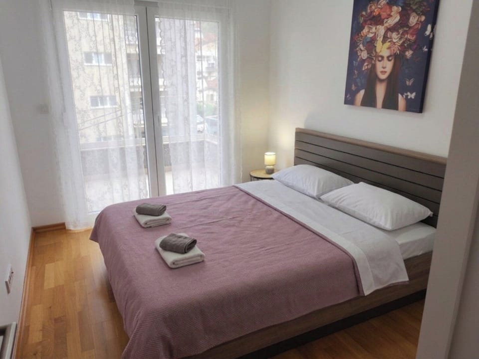 Family Apartment, Balcony, City View | Free WiFi