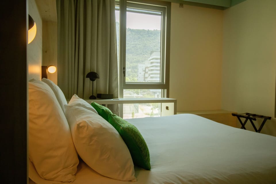 Superior Double Room | In-room safe, desk, laptop workspace, soundproofing
