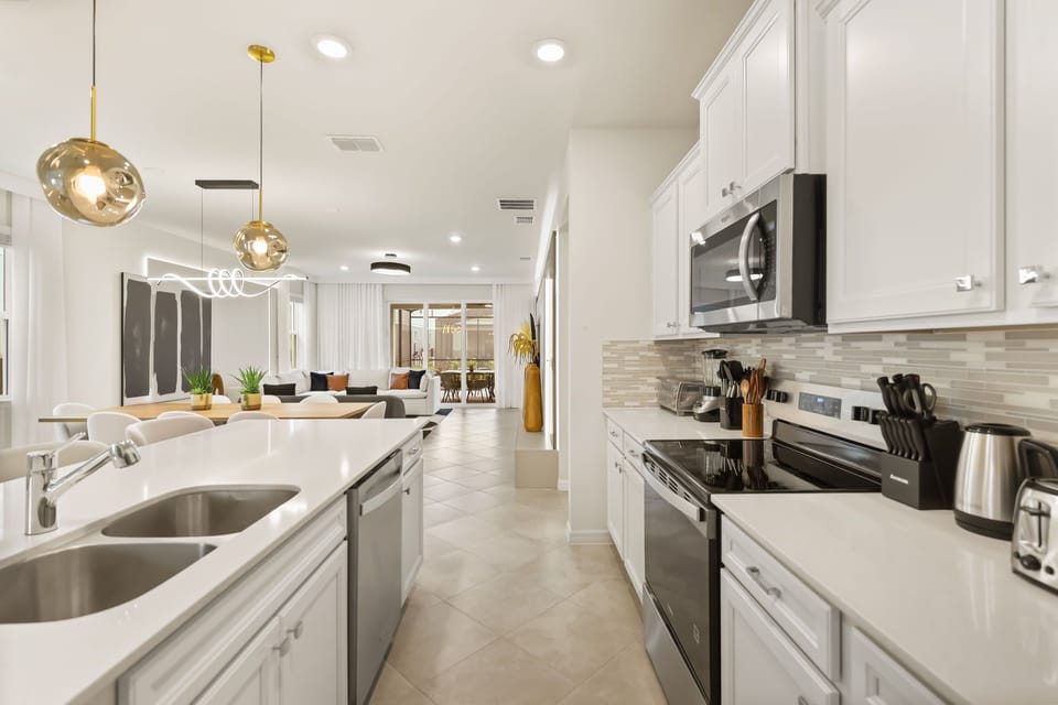 1028 Breezy Palms Way (8).JPG