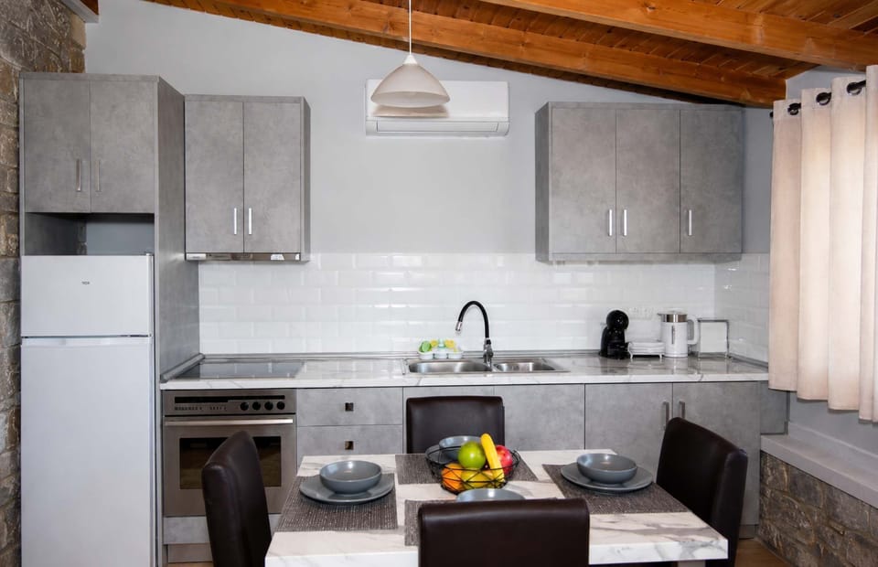 Fully quipped modern kitchen