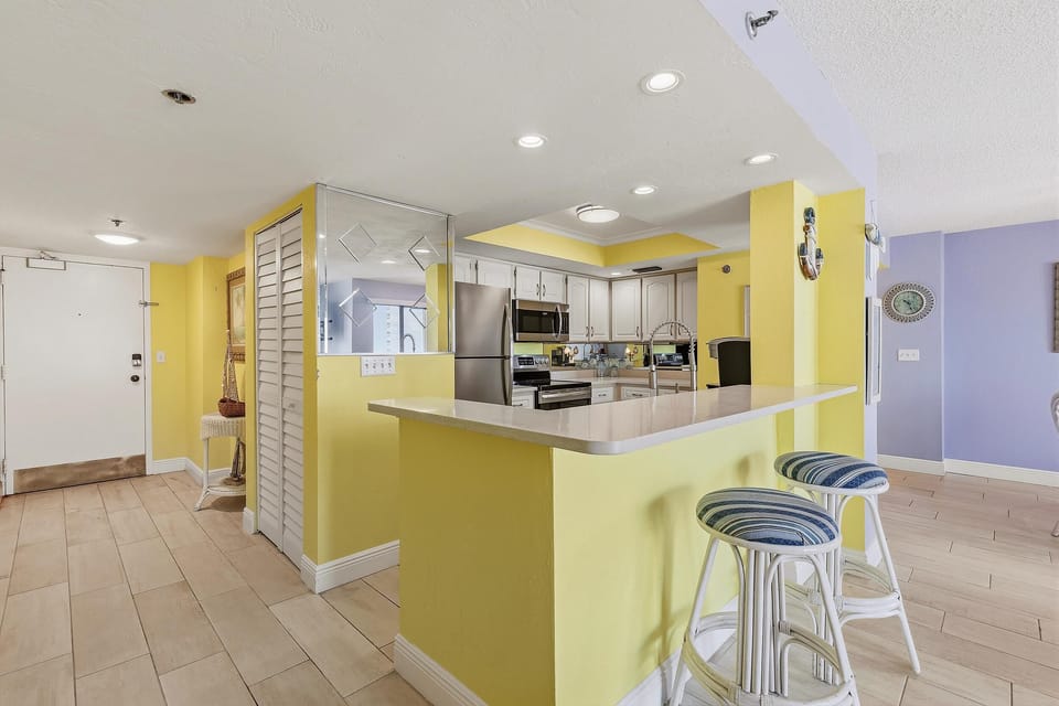 Condo, Multiple Beds (Sandpoint 8-B) | Private kitchen