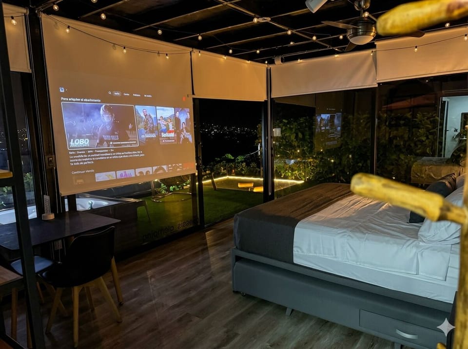 Deluxe Suite, Balcony, Mountain View | In-room safe, blackout drapes, free WiFi