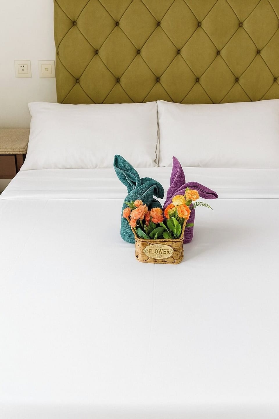 Family Condo, 1 Queen Bed, Balcony, City View | Free WiFi