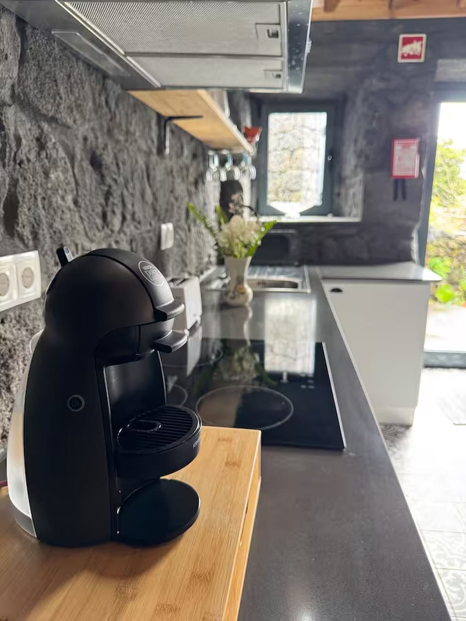 Cottage, Hill View | Private kitchen | Full-size fridge, microwave, oven, stovetop