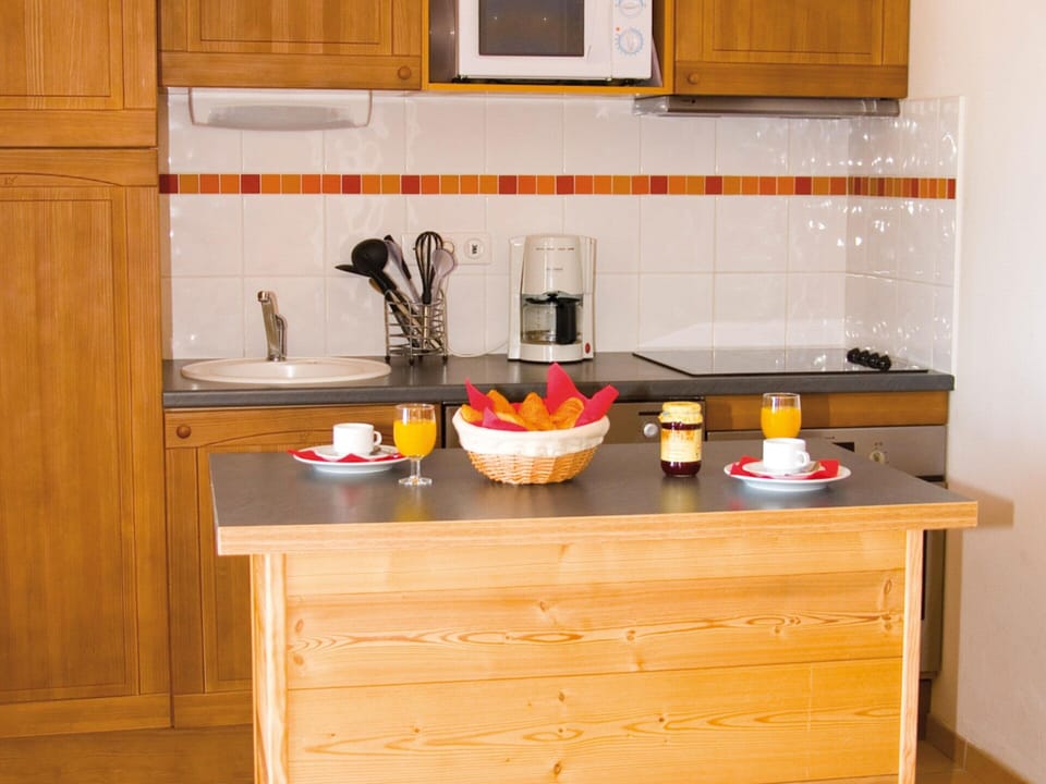 Apartment | Private kitchen | Highchair