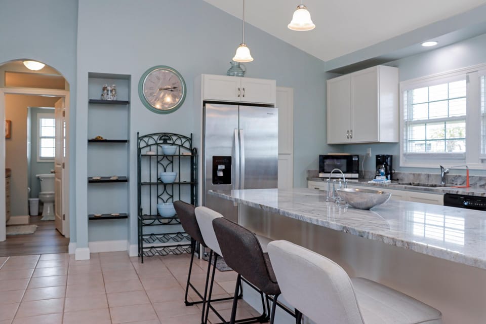 House, Multiple Beds (Turtle's Nest) | Private kitchen