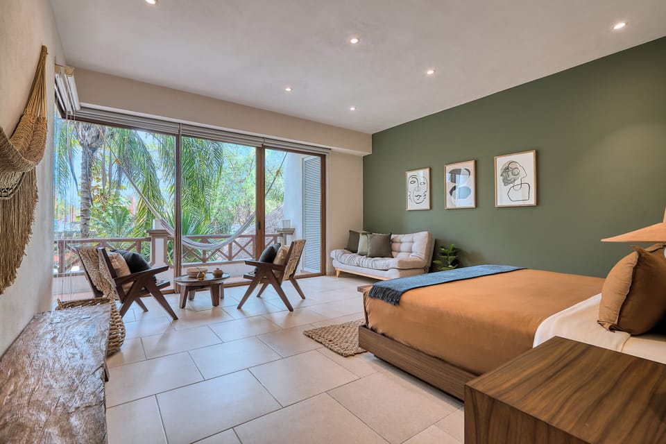 Luxury Apartment, 2 Bedrooms, Resort View | Blackout drapes, iron/ironing board, free WiFi
