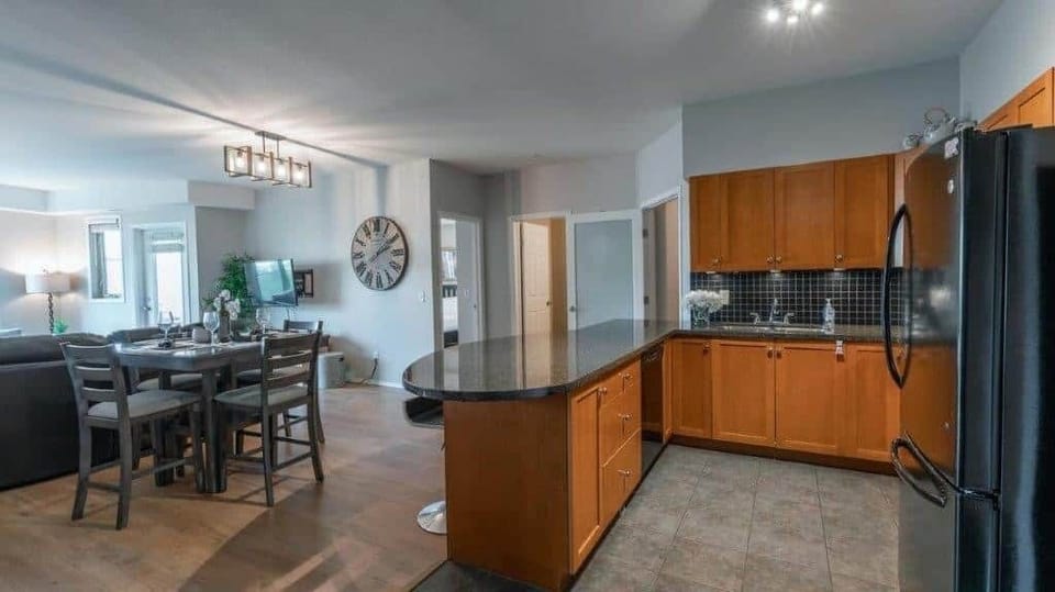 2306 Kitchen