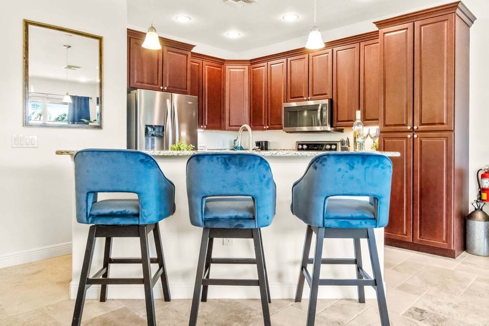 Villa (3 Bedrooms) | Private kitchen | Fridge, microwave, oven, stovetop