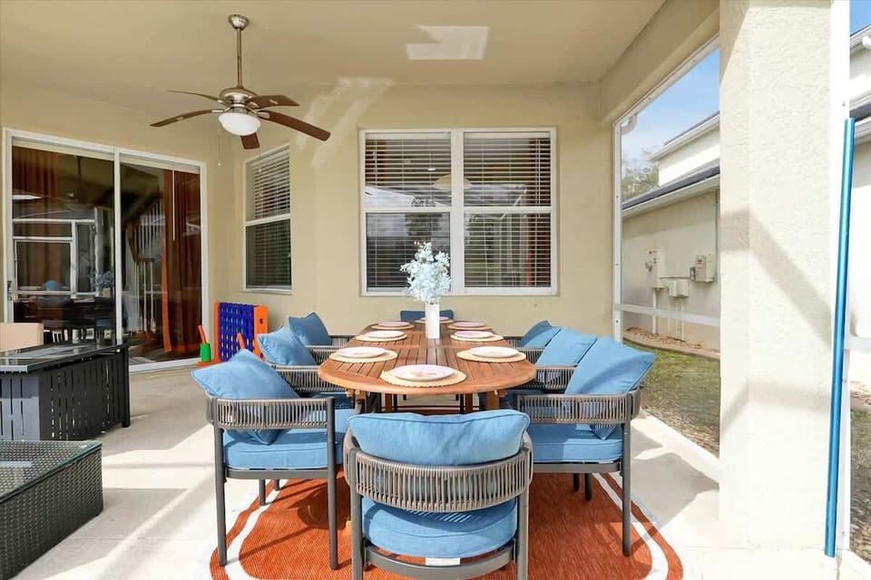 Gather around the spacious dining table for easy meals and time together.