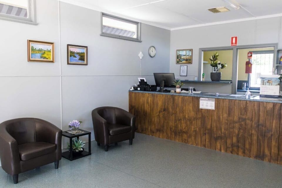 Cabin | Lobby