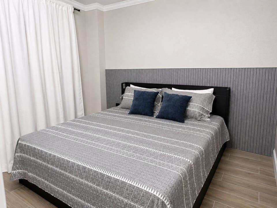 2 bedrooms