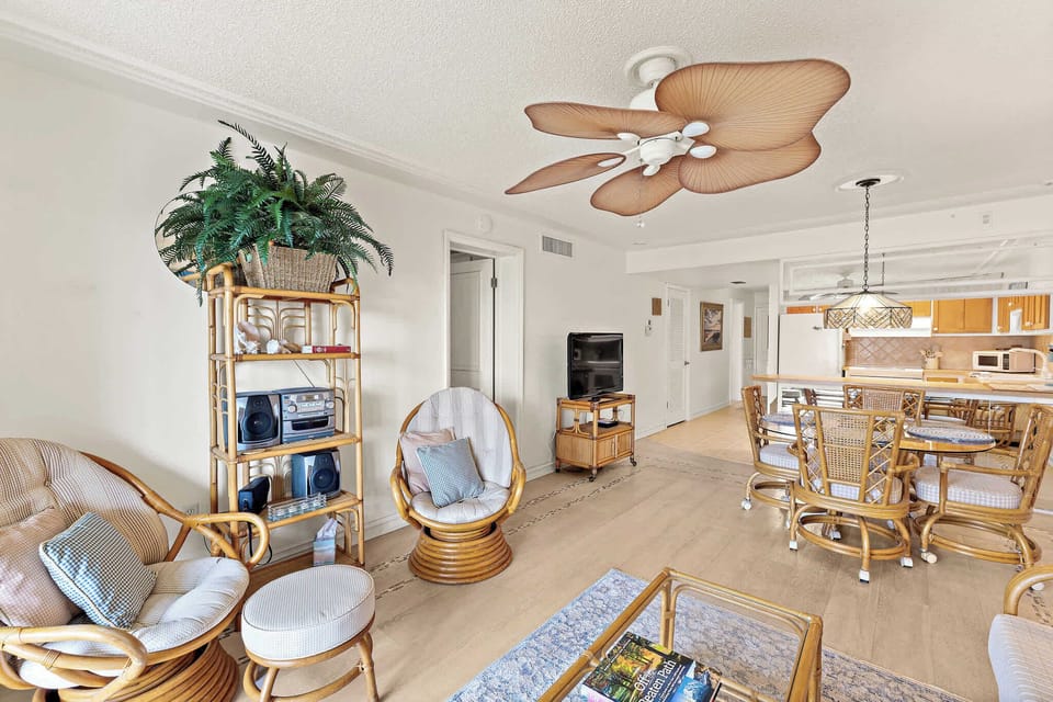 Old Florida design details set the stage