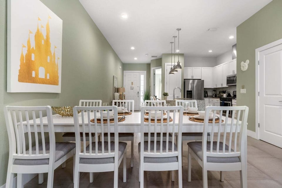 House, Multiple Beds, Pool View (SMV108-2614-3-G) | 4 bedrooms, individually decorated, individually furnished, bed sheets