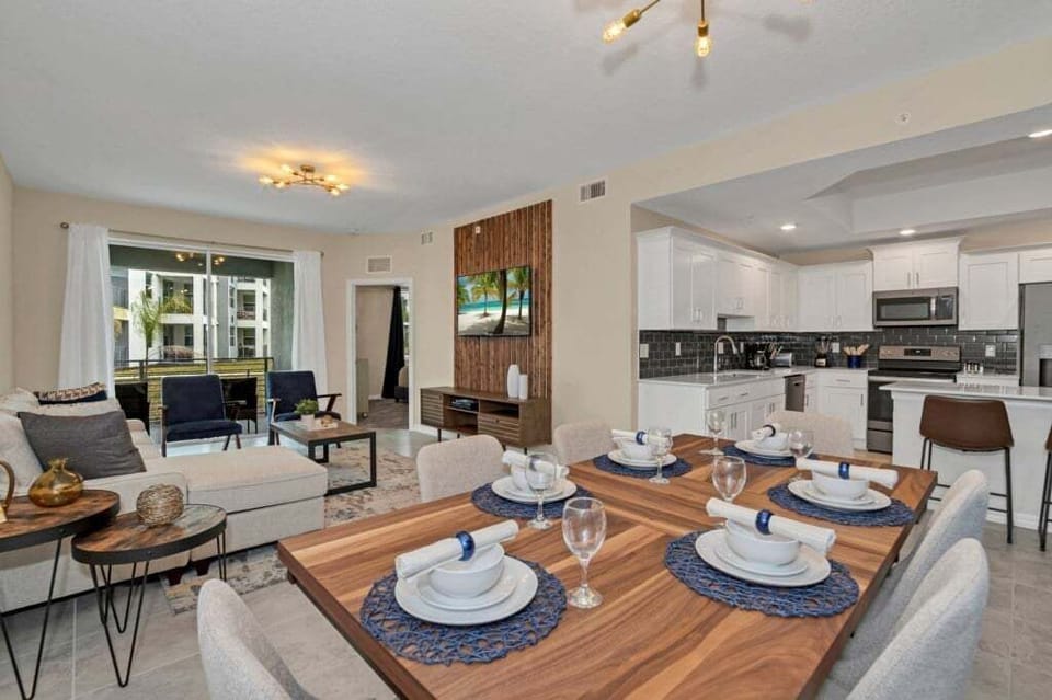 Condo, Multiple Beds, Pool Access, City View (STL105-3150-101-3) | Interior