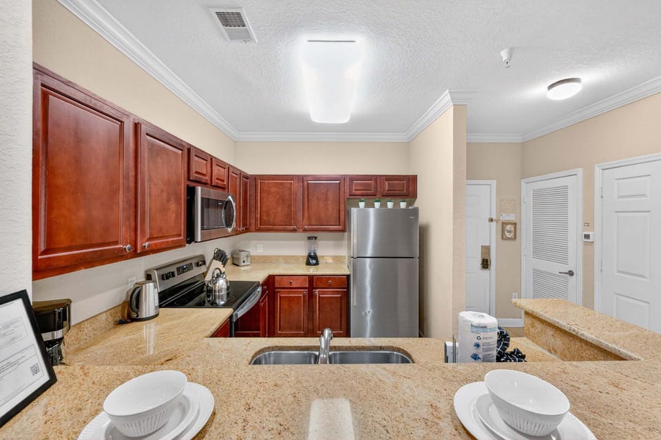 Condo, Multiple Beds, Garden View (TUS113-8020-6107-2) | Private kitchen