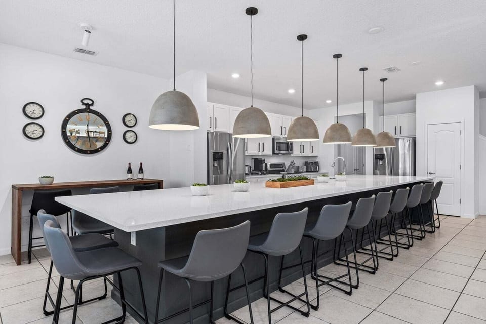 House, Multiple Beds, Pool Access, Pool View (VPR104-2481-15-GP) | Private kitchen