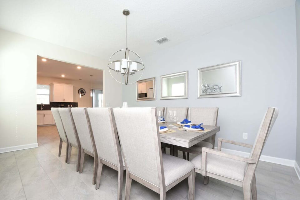 House, Multiple Beds, Pool View (CHG113-8864-6-GP) | 6 bedrooms, individually decorated, individually furnished, bed sheets