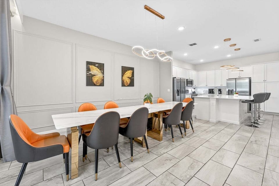 House, Multiple Beds, Pool Access, Pool View (VPR105-2452-12-GP) | Dining