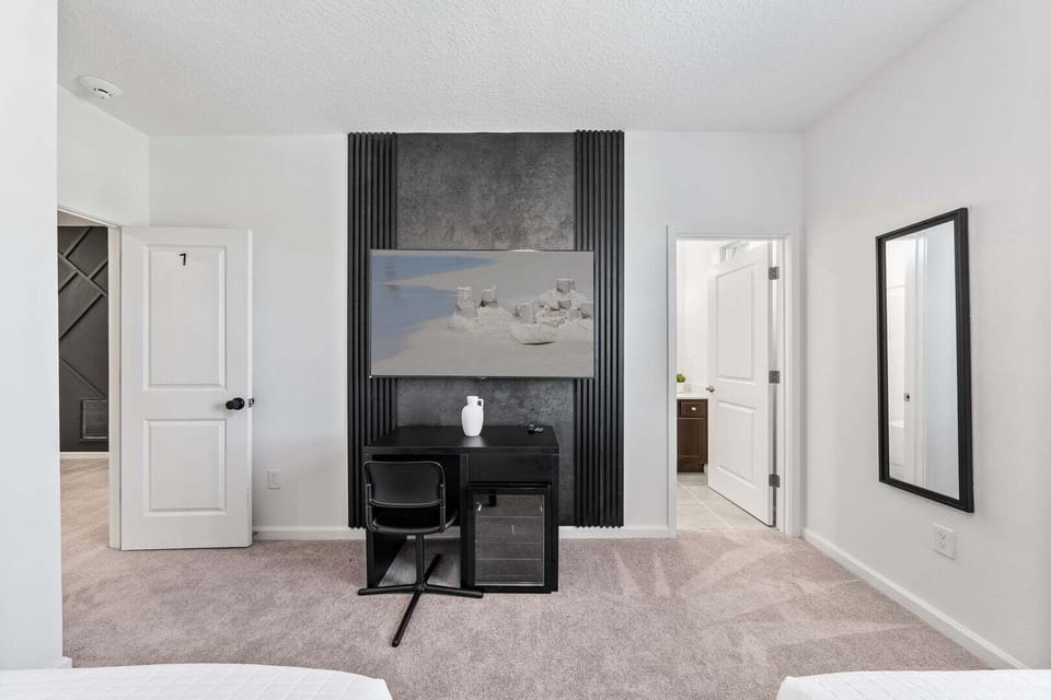 House, Multiple Beds, Pool Access, Pool View (SON107-3900-15-GP) | Interior