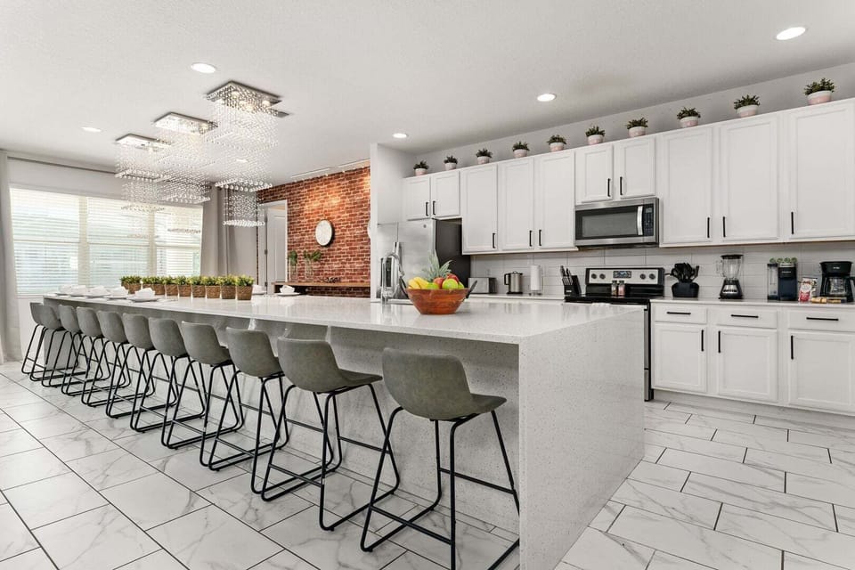 House, Multiple Beds, Pool Access, Pool View (SON101-2617-15-GP) | Private kitchen