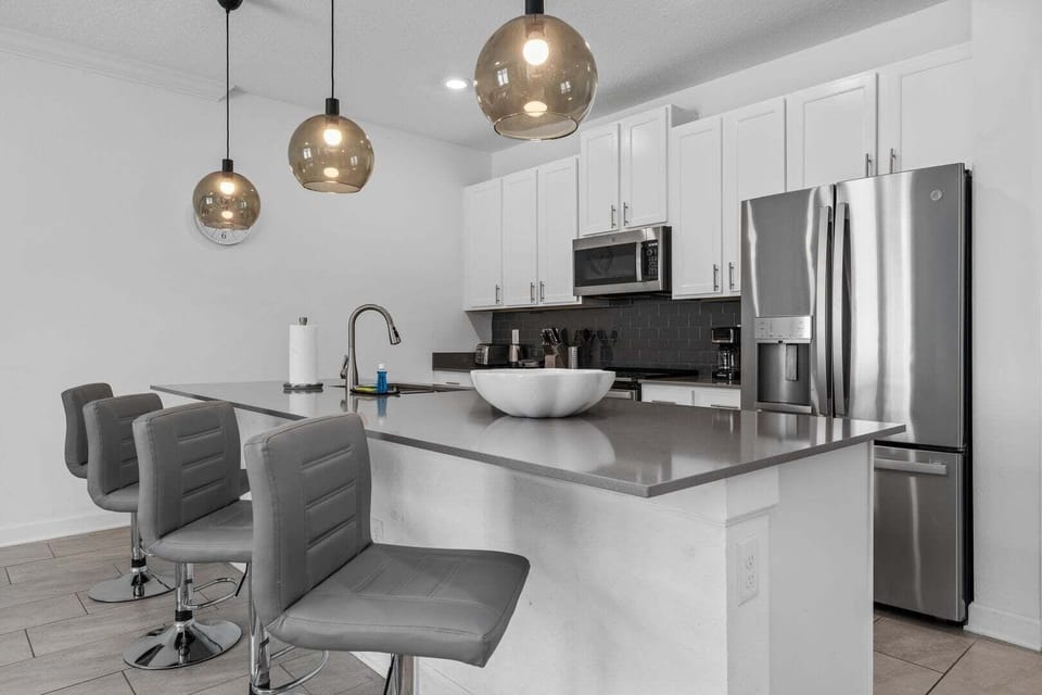 Townhome, Multiple Beds, Pool Access, Pool View (CHG109-1082-4-GP) | Private kitchen