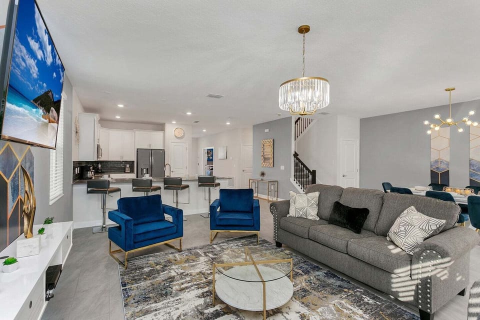 House, Multiple Beds, Pool Access, Pool View (STL101-4518-9-GP) | Living area